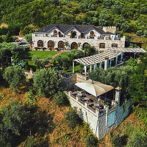 Farm stay Chateau Fasel