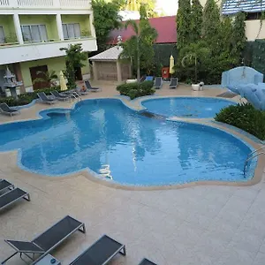 Yolanda 4*, Sihanoukville Cambodia